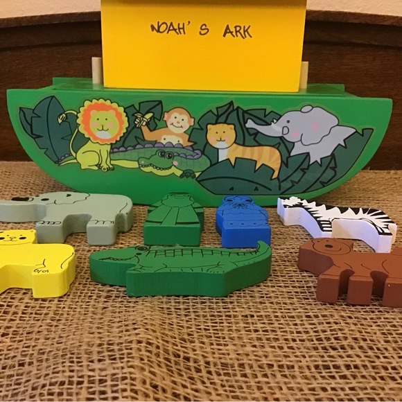Real Wood Toys Noah’s Ark.  NWT - Picture 8 of 12